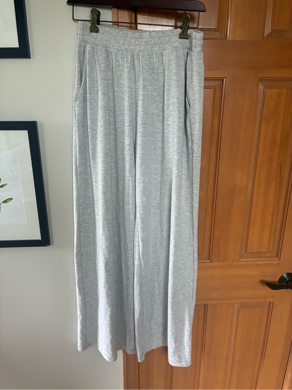 Abercrombie & Fitch Light Gray Ribbed Lounge Pants